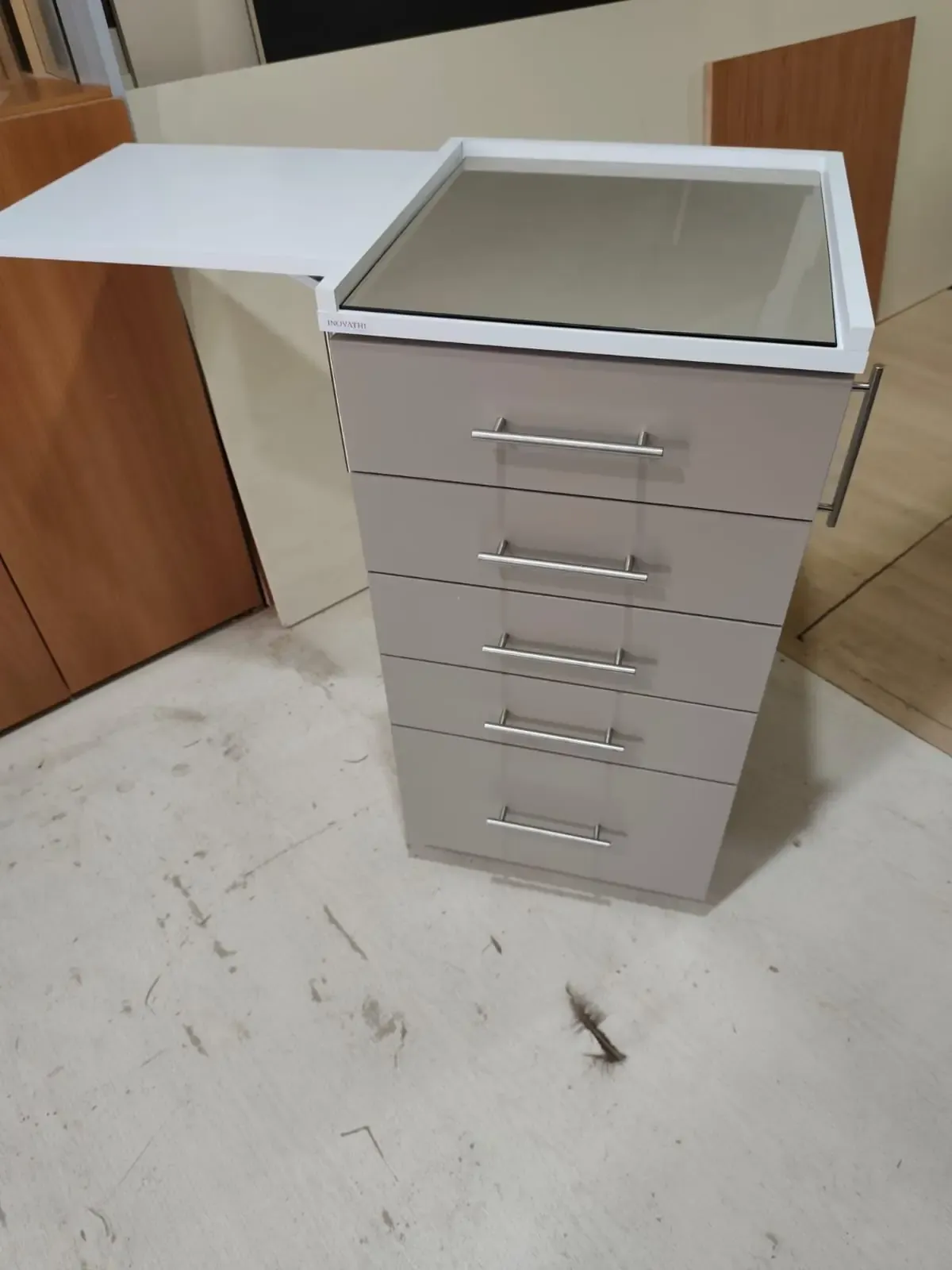 Mueble Rodante 45x45x60cm – Cajones con Guías Telescópicas y Bandeja – Combinado