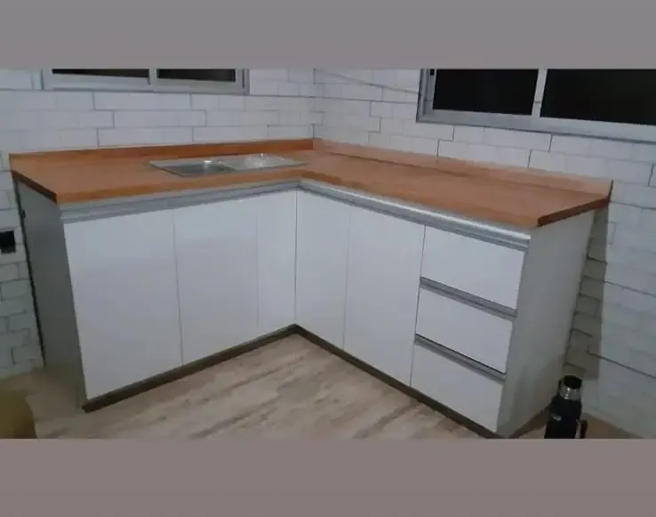 Mueble Bajo en L 1,40m – Puertas y Cajones – Blanco