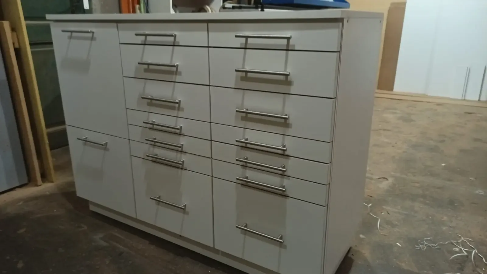 Mueble Bajo 1,20m – Múltiples Cajones, Sin Bacha – Blanco