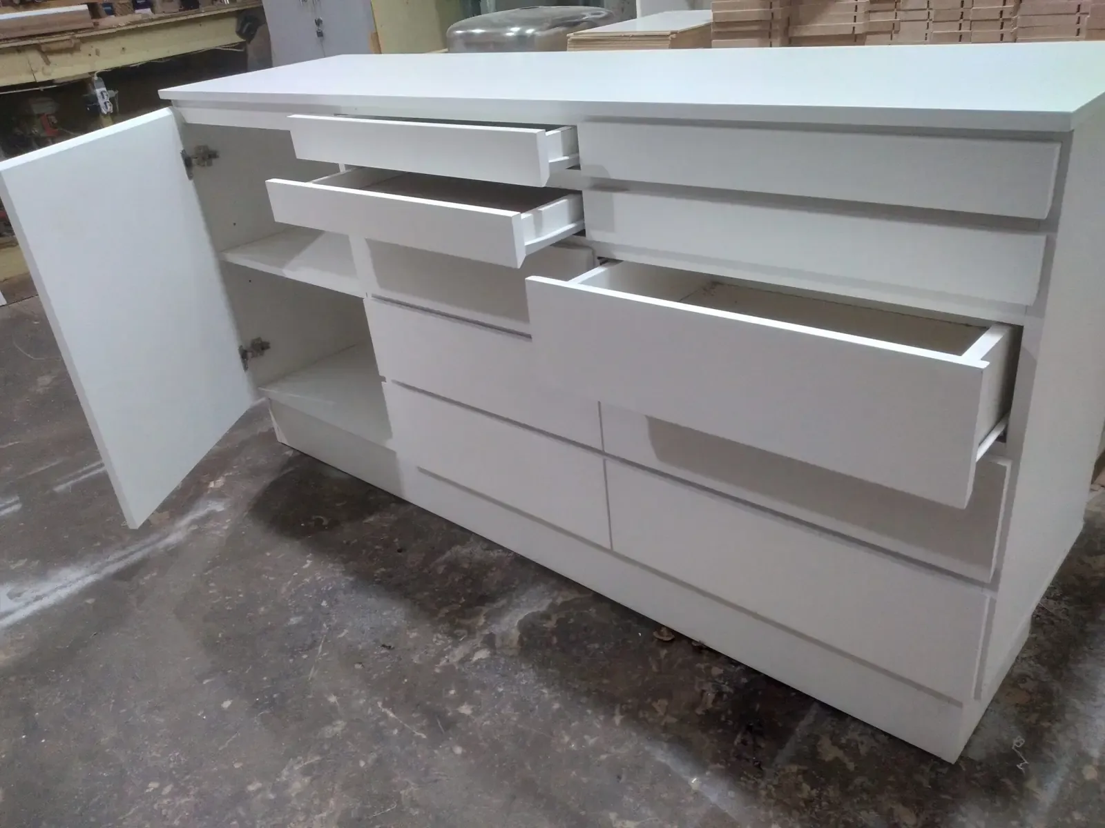 Mueble Bajo 1,60m – Múltiples Cajones y Puerta – Blanco